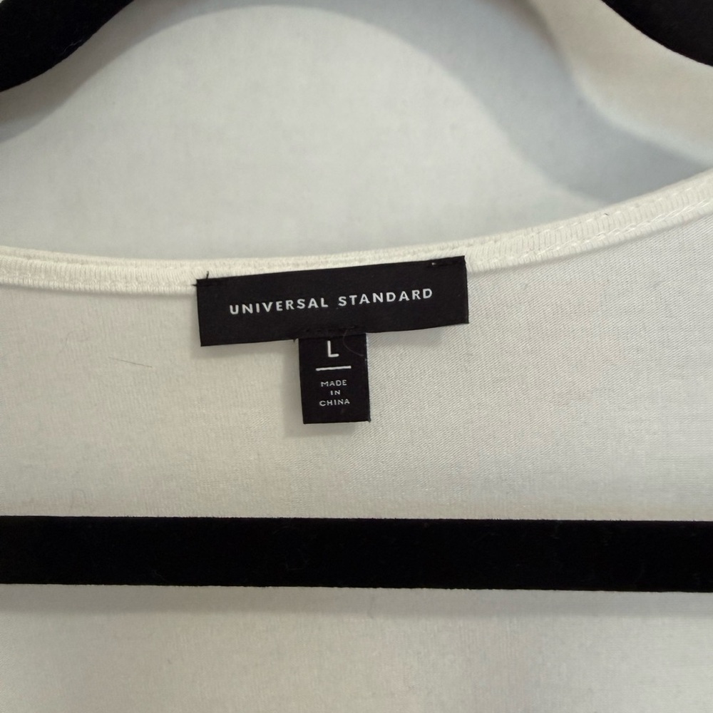 Universal Standard Liquid Jersey Long Sleeve Top in White - Picture 4 of 5